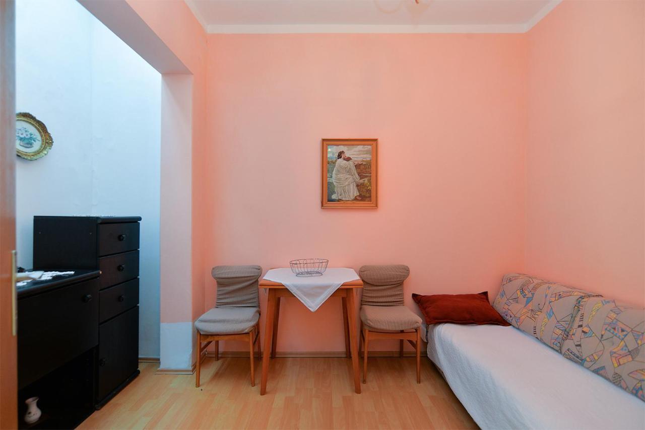 Apartments Jadranka 612 Rabac Eksteriør billede